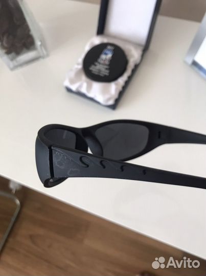 Спортивные солнцезащитные очки