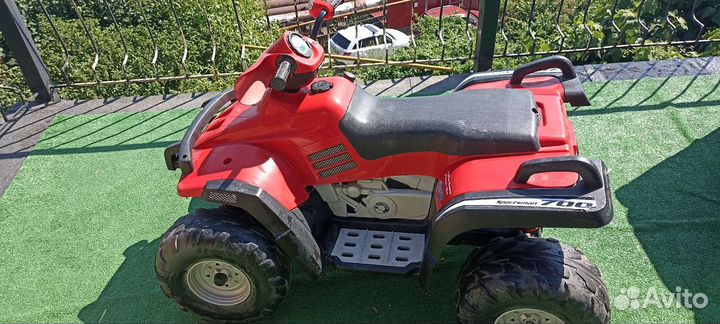 Детский квадроцикл Peg Perego Polaris 700