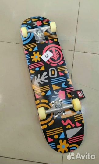 Продам скейтборд Element