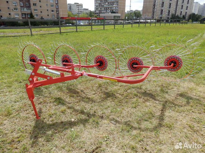 Пресс-подборщик Завод Ленмаш ПРФ-145, 2005