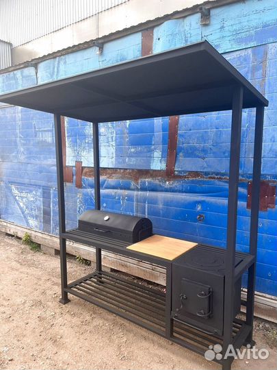 Мангал с крышей