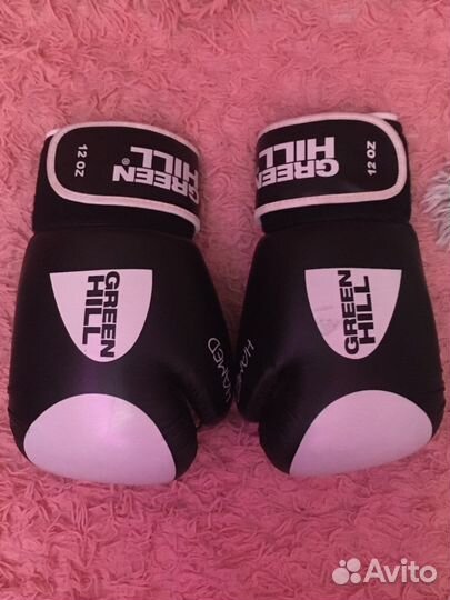 Боксерские перчатки green hill