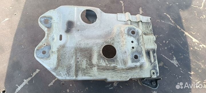 Площадка аккумулятора Шевроле Авео Т250