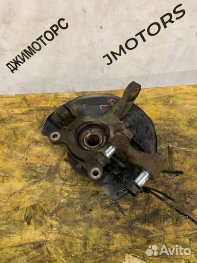 Кулак передний левый Mitsubishi Outlander XL ASX