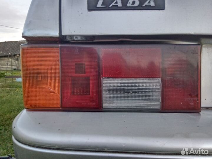 Задний фонарь ваз 2114