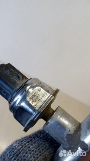 Рампа топливная Peugeot 508 1.6 турбо 2012 год