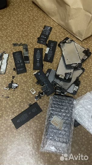 iPhone на запчасти/восстановление 17шт
