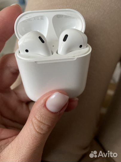 Наушники apple