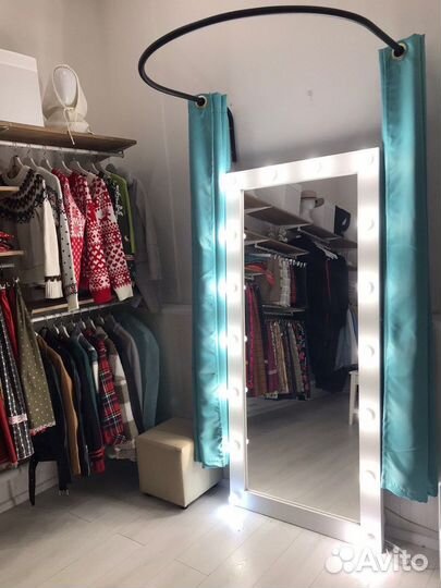 Аренда рейла, полки, для аксессуаров