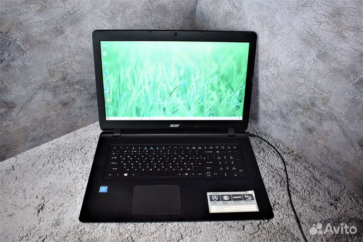 Ноутбук acer на Celeron N3350/ 17 дюймов