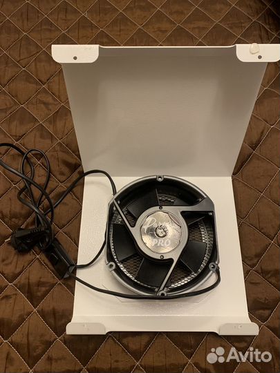 Вытяжка/пылесос для маникюра Paris nail