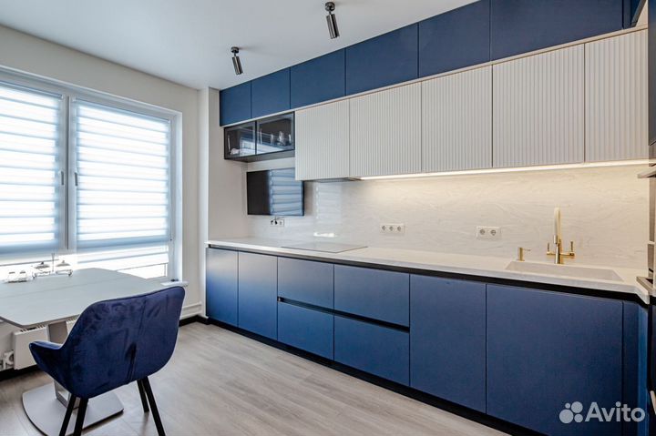 Кухня в потолок