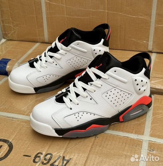 Кроссовки Nike Air Jordan 6 Retro Low