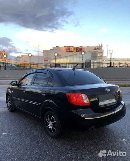 Kia Rio 1.4 AT, 2010, 179 000 км