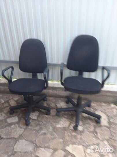 Компьютерное кресло