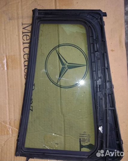 Форточка задней правой двери мерседес GL 166