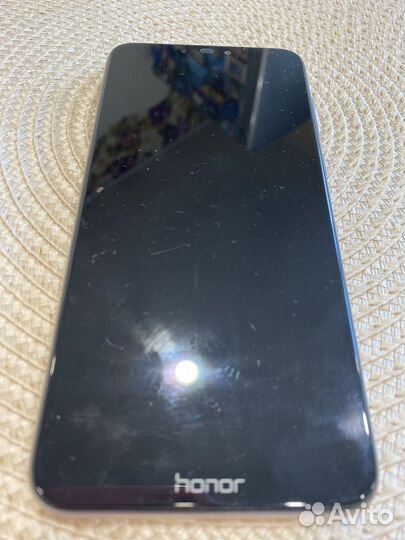 HONOR 8C, 3/32 ГБ