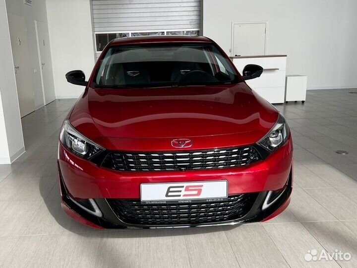 Kaiyi E5 1.5 CVT, 2023