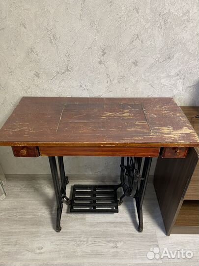 Швейная машинка