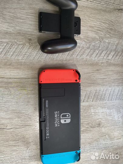 Игровая приставка nintendo switch