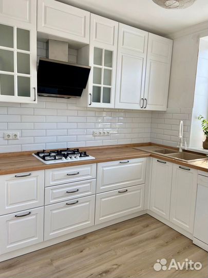 Кухонный гарнитур без ручек CN:018566