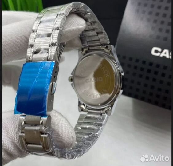 Наручные часы Casio