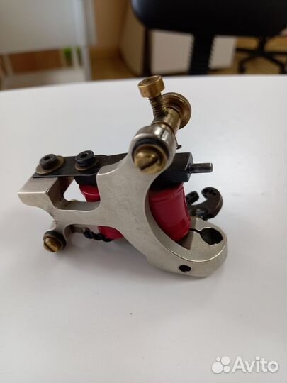 Индукционная татуировочная машинка Mustang Tattoo