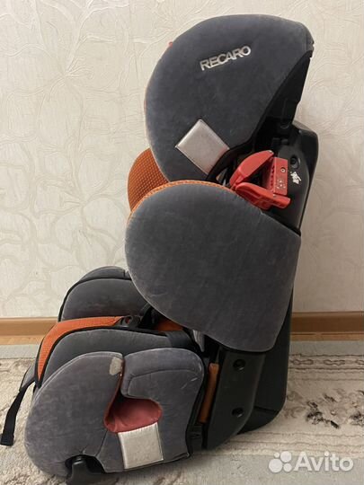 Автомобильное кресло recaro young sport hero