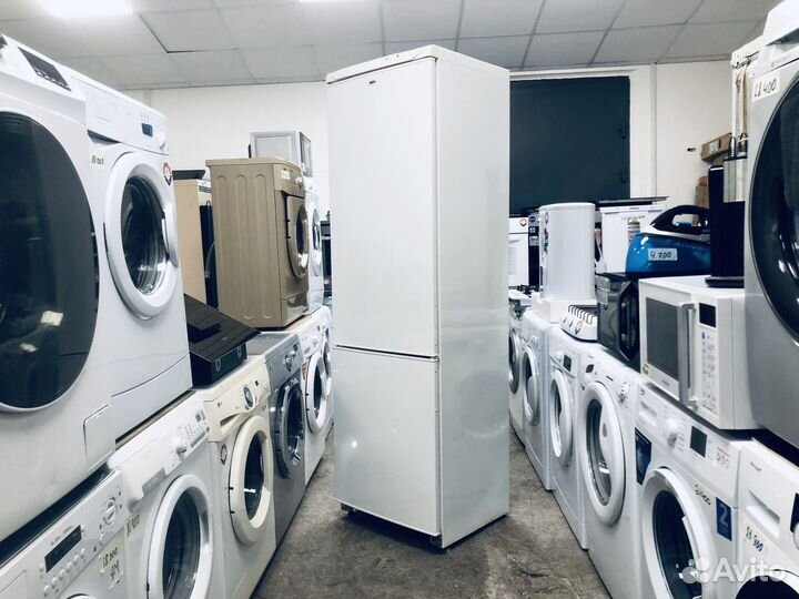 Холодильник Zanussi