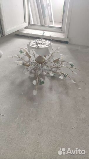 Люстра потолочная