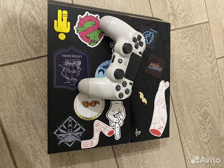 Sony playstation 4 500gb с подпиской Deluxe