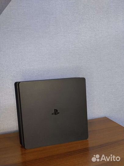 Sony PlayStation 4 Slim 1000гб