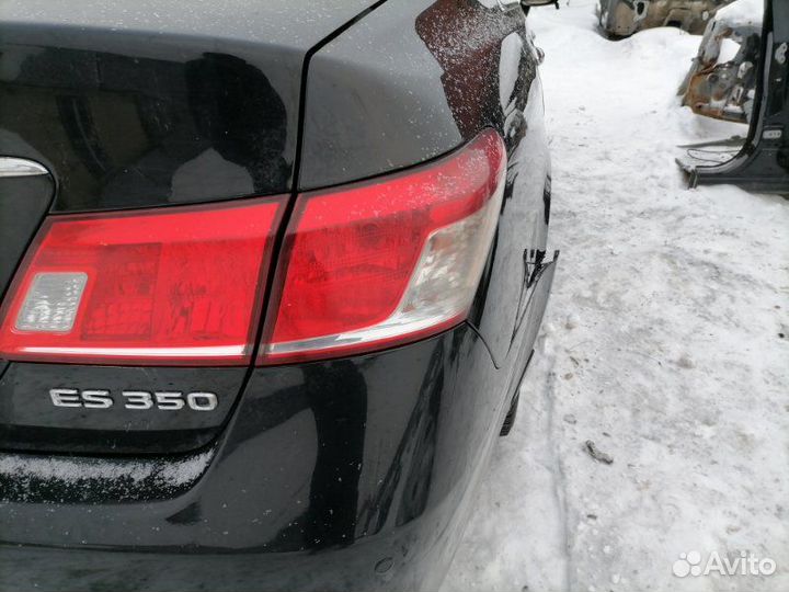 Фонарь задний правый внешний Lexus Es350 2006-2012