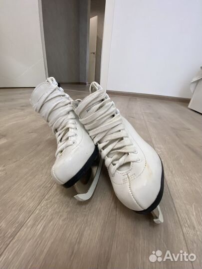 Коньки на девочку 30 размер