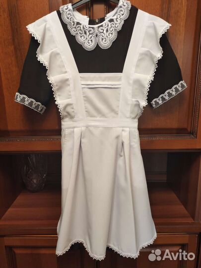 Школьный фартук