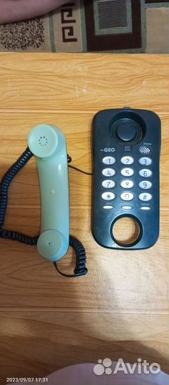 Стационарный телефон