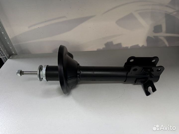 Амортизатор задний левый масляный mazda 323