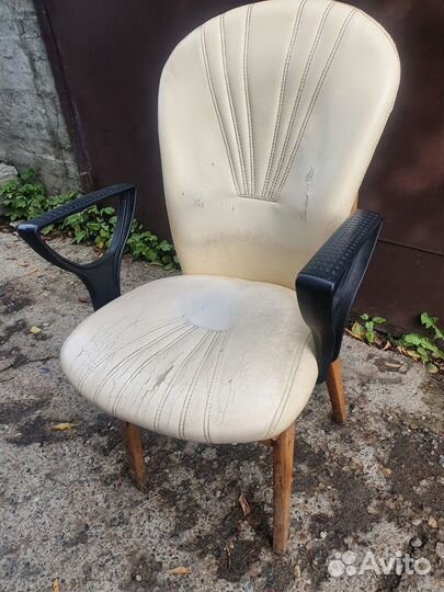 Офисное кресло компьютерное стул табурет