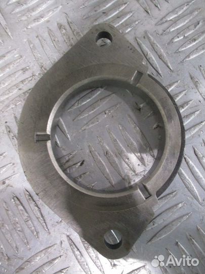 Крышка распредвала Scania 1381970