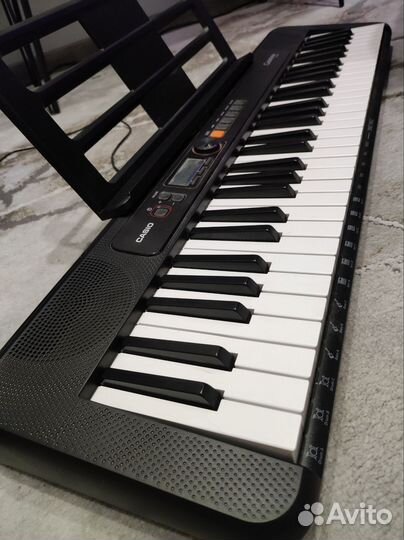 Цифровое пианино Casio Casiotone CT-5200