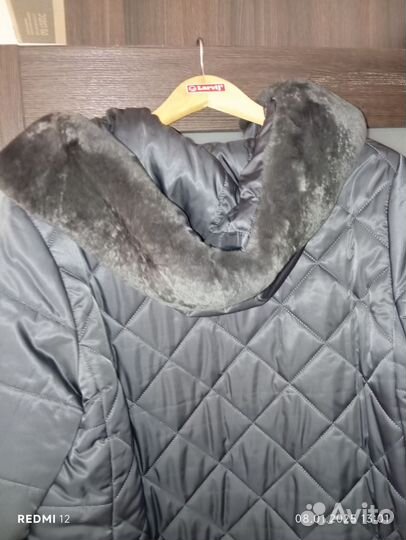 Пуховик зимний женский