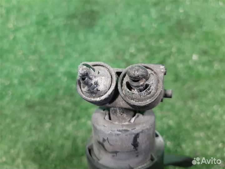 Форсунка омывателя фары левой volkswagen Touareg