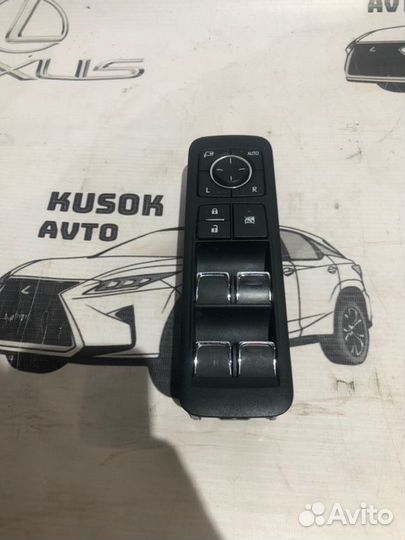 Кнопка стеклоподъемника передняя левая Lexus Rx