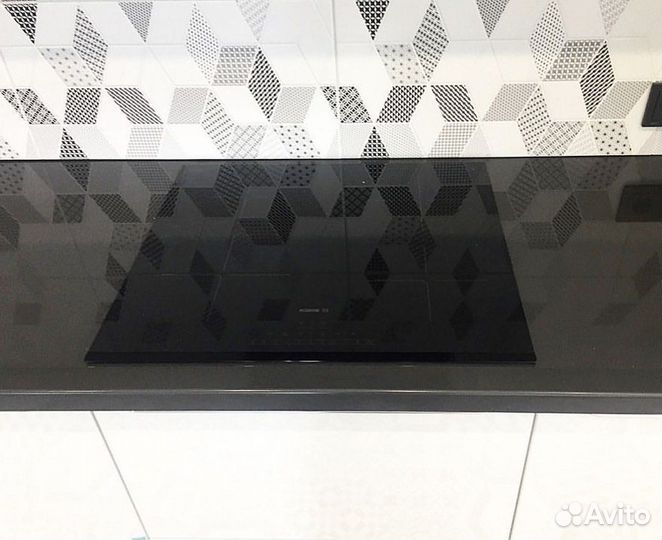 Кухонный гарнитур на заказ. Бecплaтнaя ycтaнoвкa