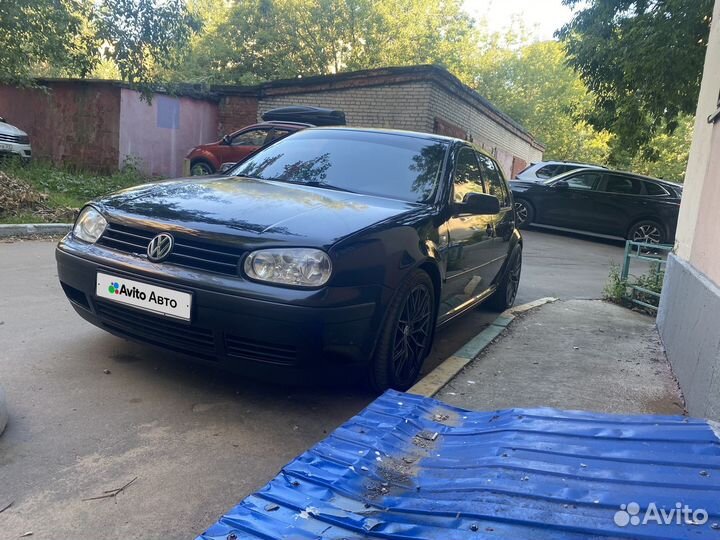 Volkswagen Golf 1.6 МТ, 2002, 165 000 км