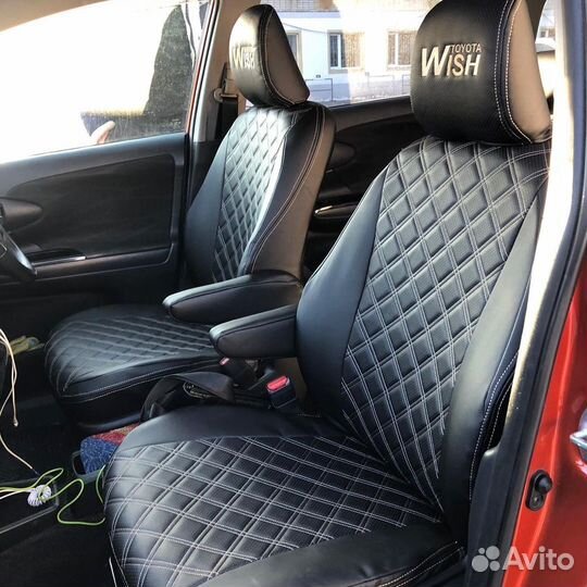 Чехлы Toyota Виш 20