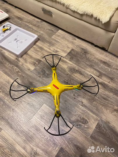 Квадрокоптер Mobicaro Discovery