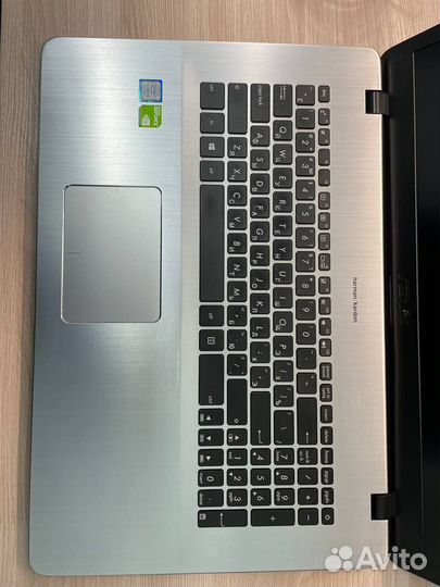 Ноутбук asus vivo17.3