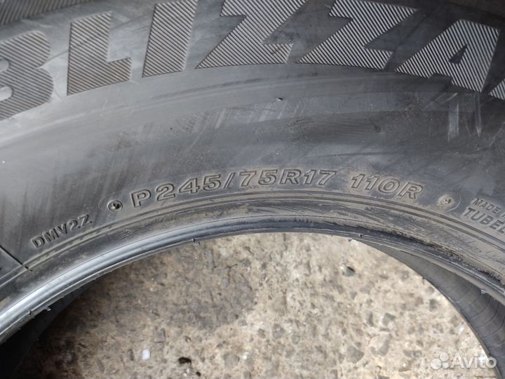 Bridgestone Blizzak DM-V2 245/75 R17 110R