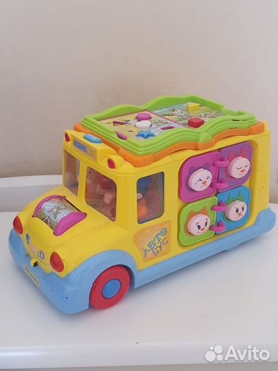 Игрушка автобус